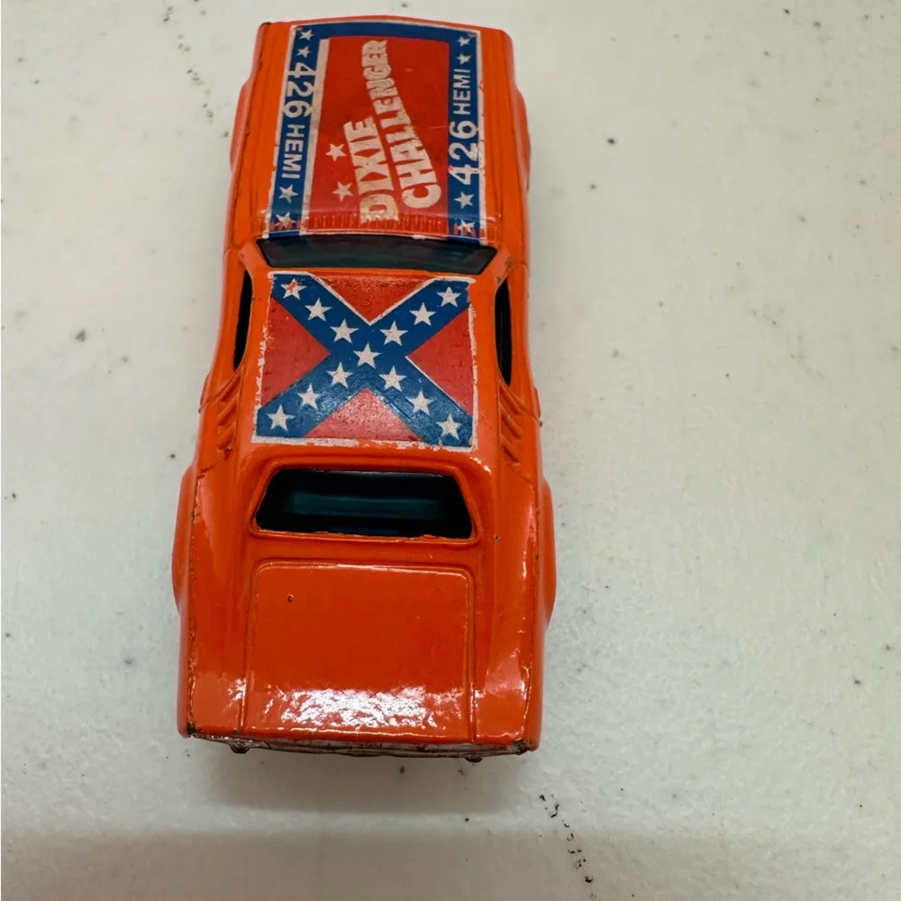 Vintage Hotwheels Dixie Challenger
